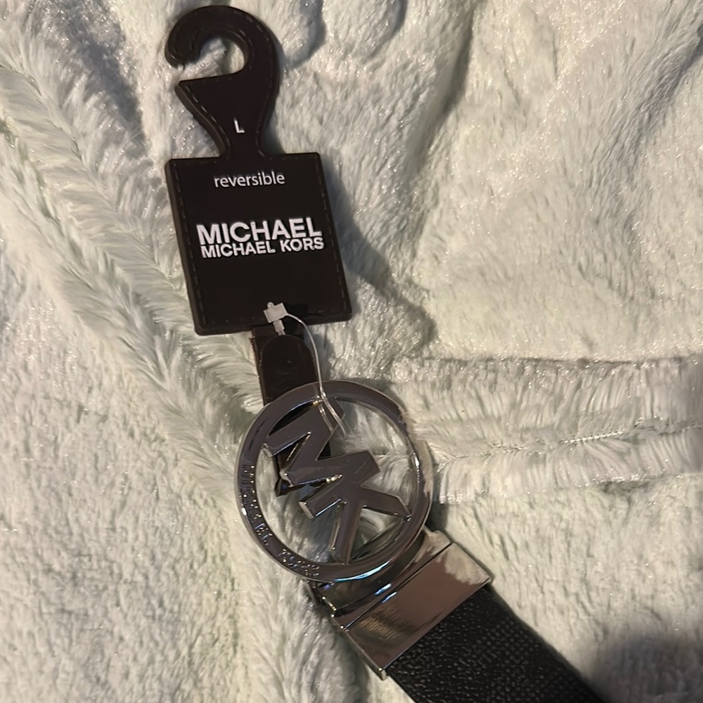 NWT MICHAEL Michael Kors Black Brown Reversible Belt with Silver Buckle